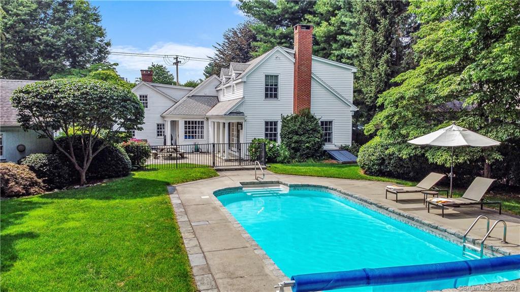 1394 Mill Plain Road Fairfield CT 06824
