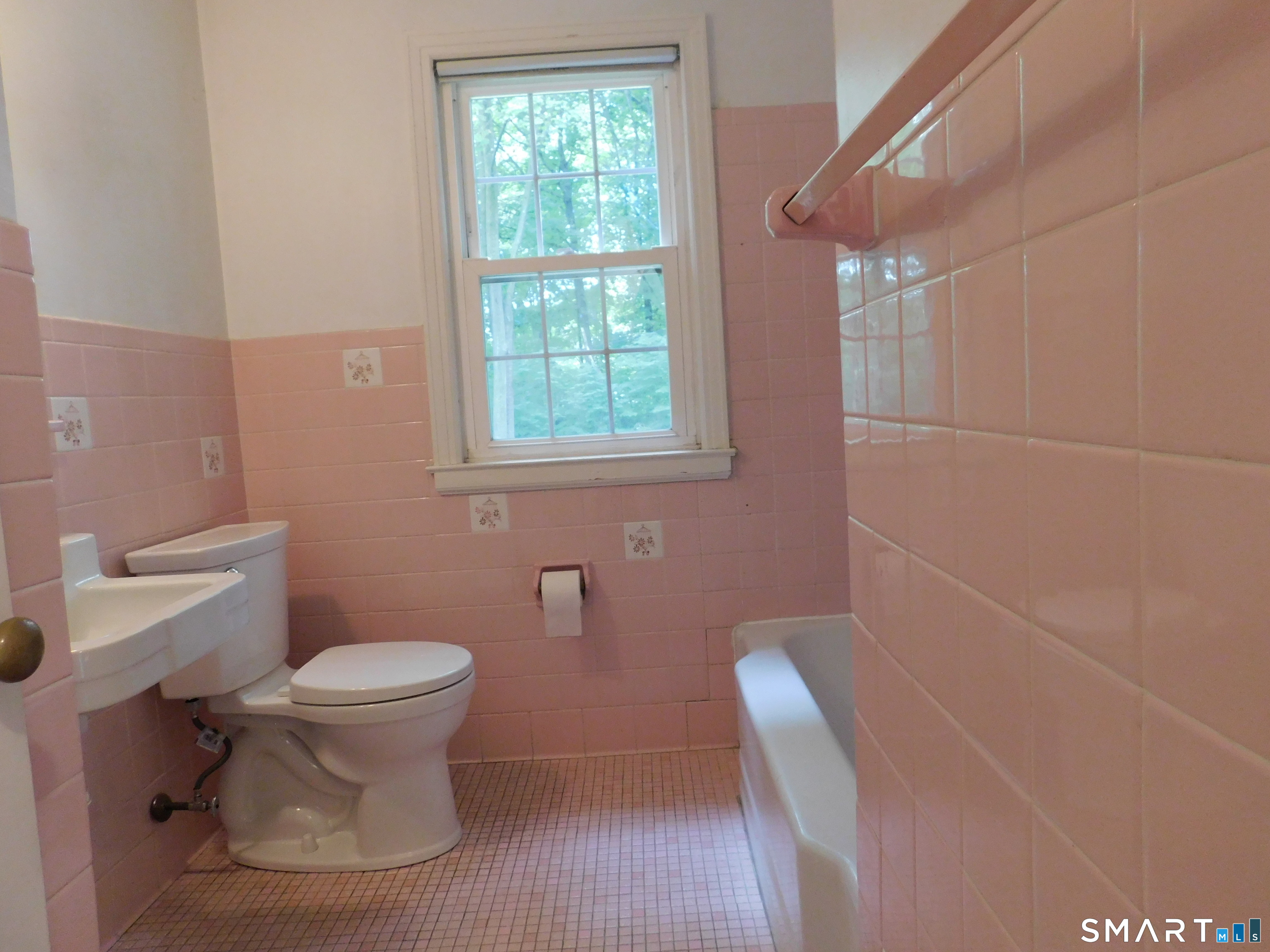 3 Pleasant Drive Hamden CT 06514