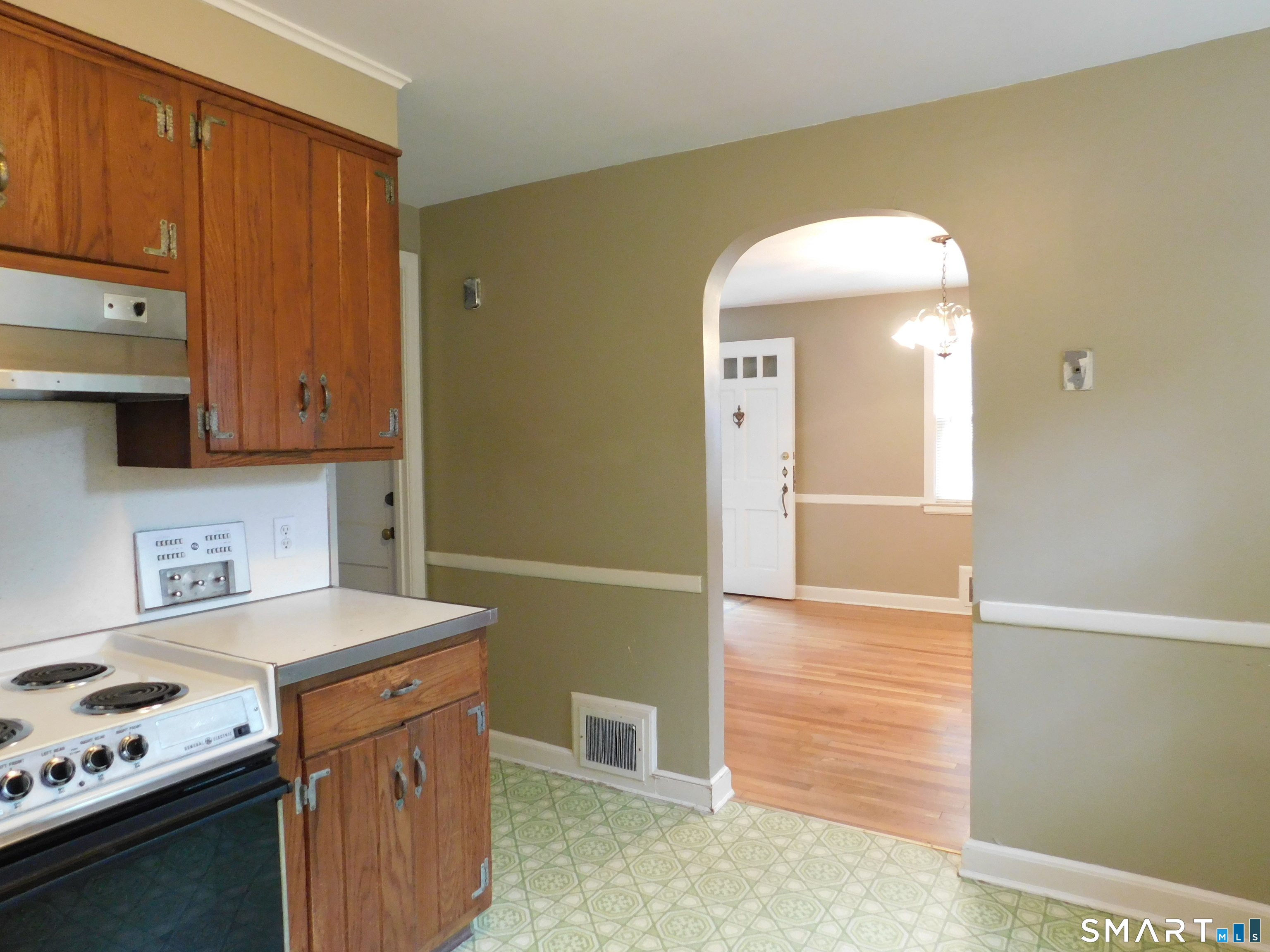 3 Pleasant Drive Hamden CT 06514