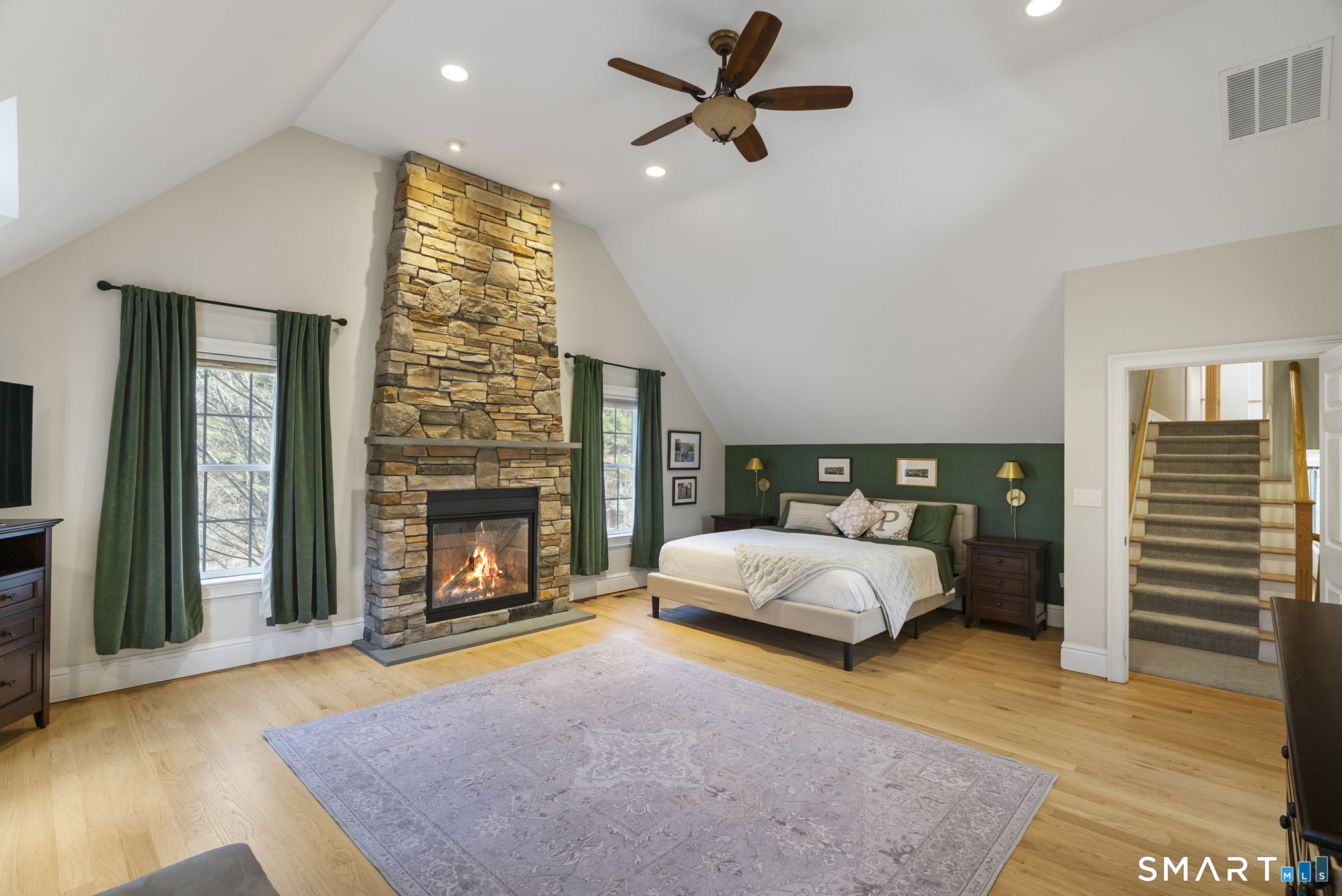 1197 Neipsic Road Glastonbury CT 06033