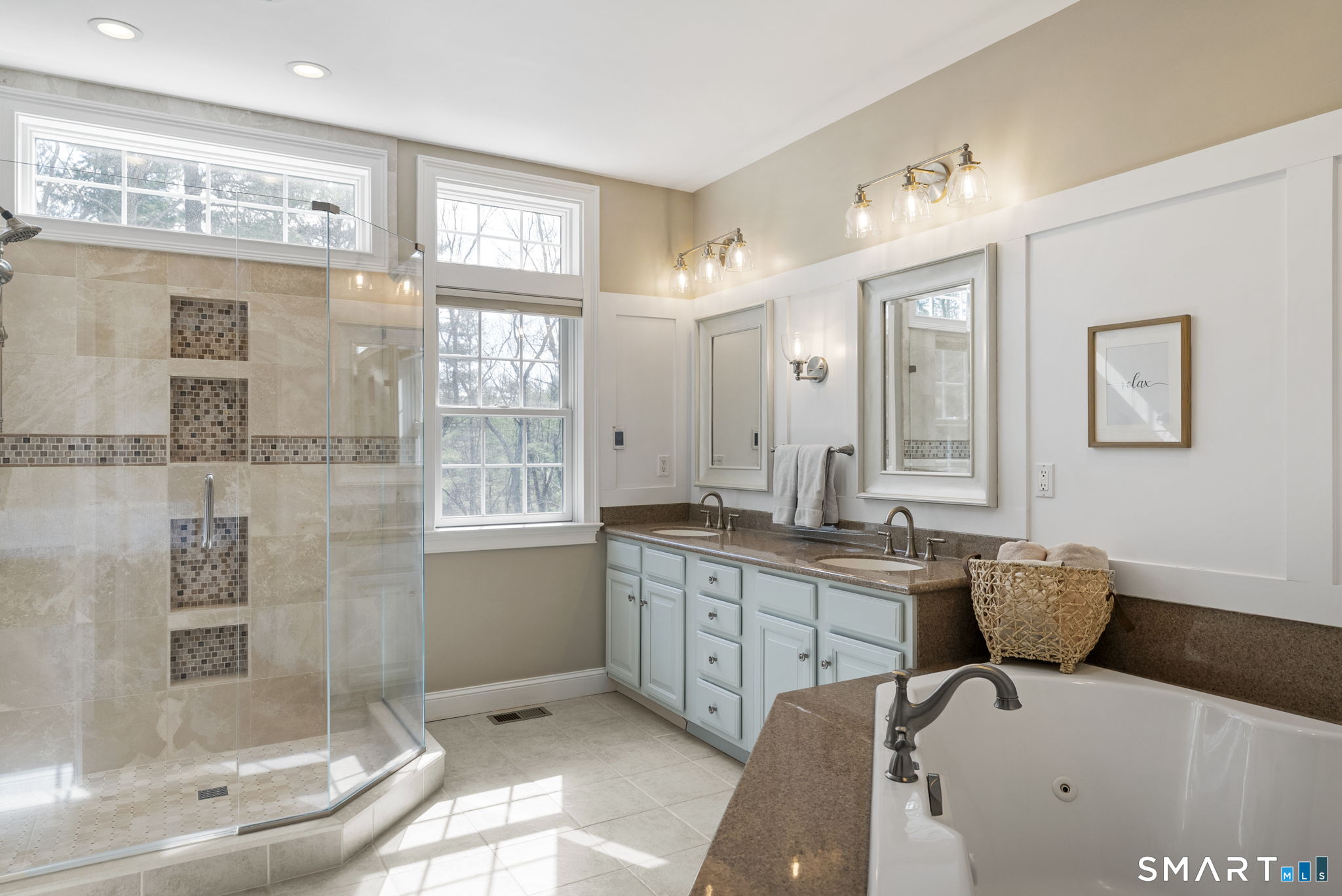 1197 Neipsic Road Glastonbury CT 06033