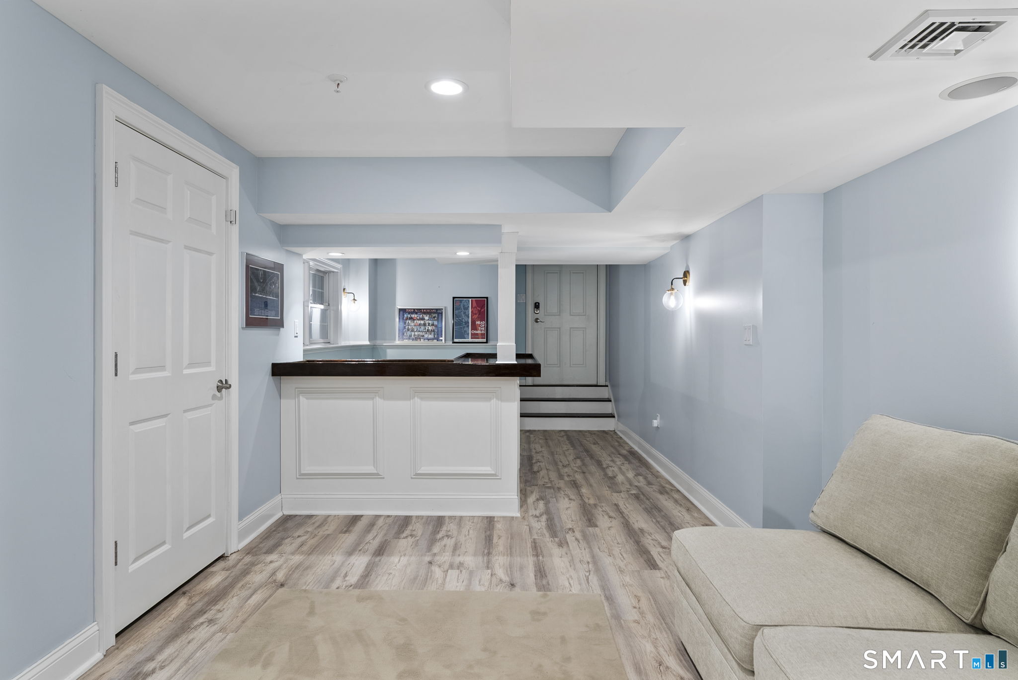 1197 Neipsic Road Glastonbury CT 06033