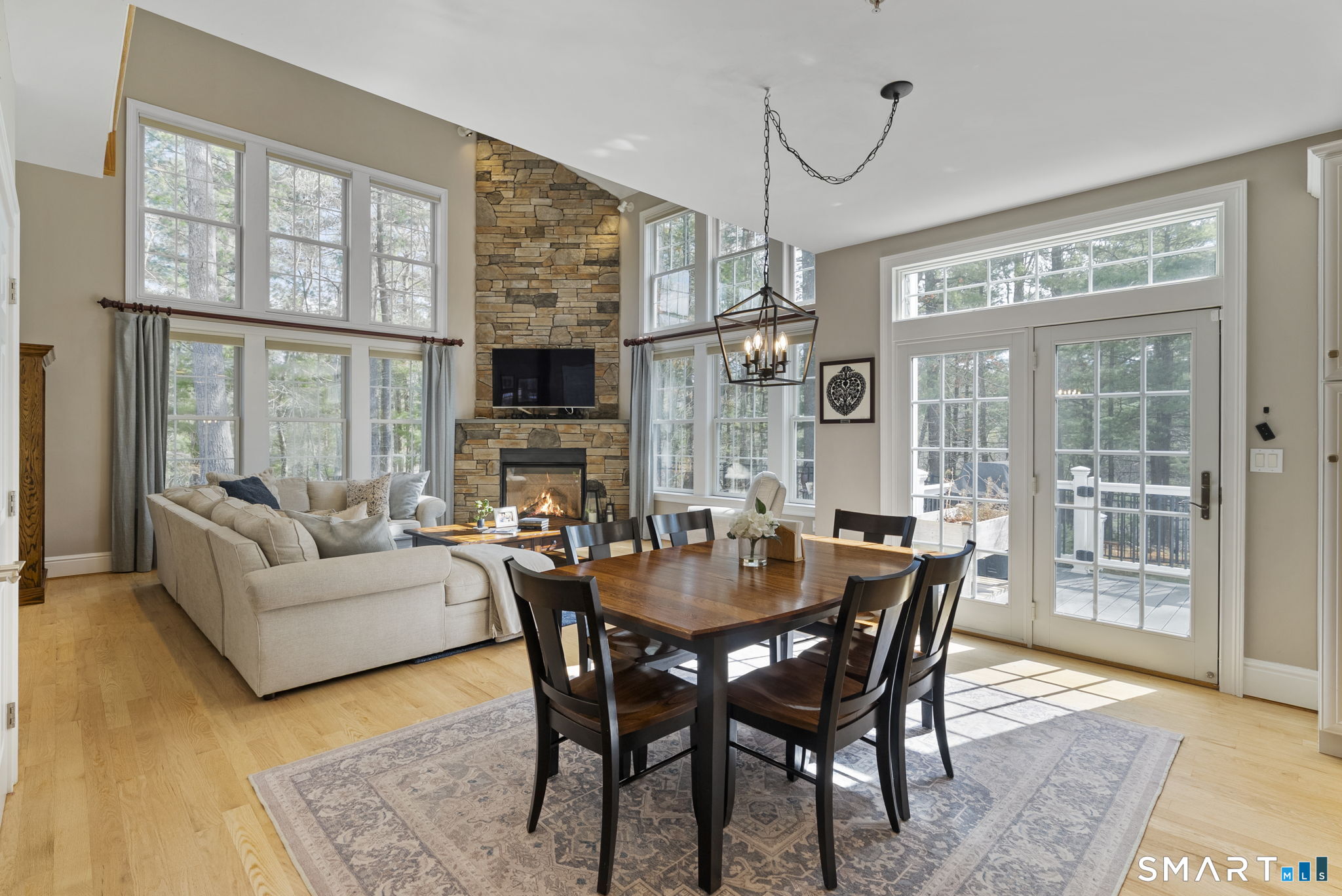 1197 Neipsic Road Glastonbury CT 06033