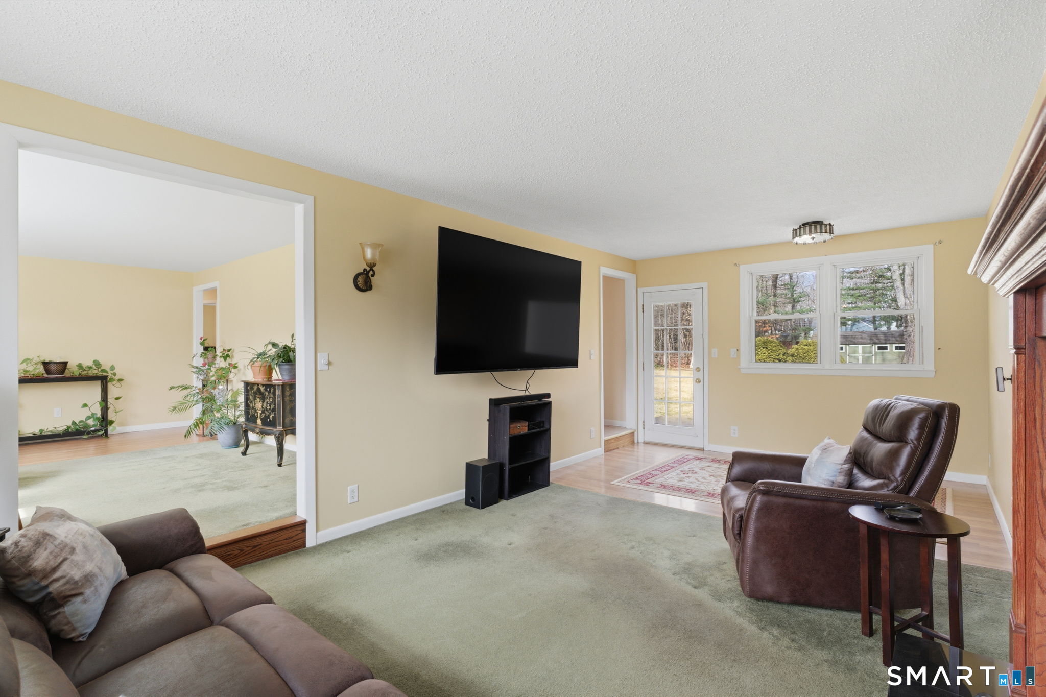 8 Gem Drive Ellington CT 06029