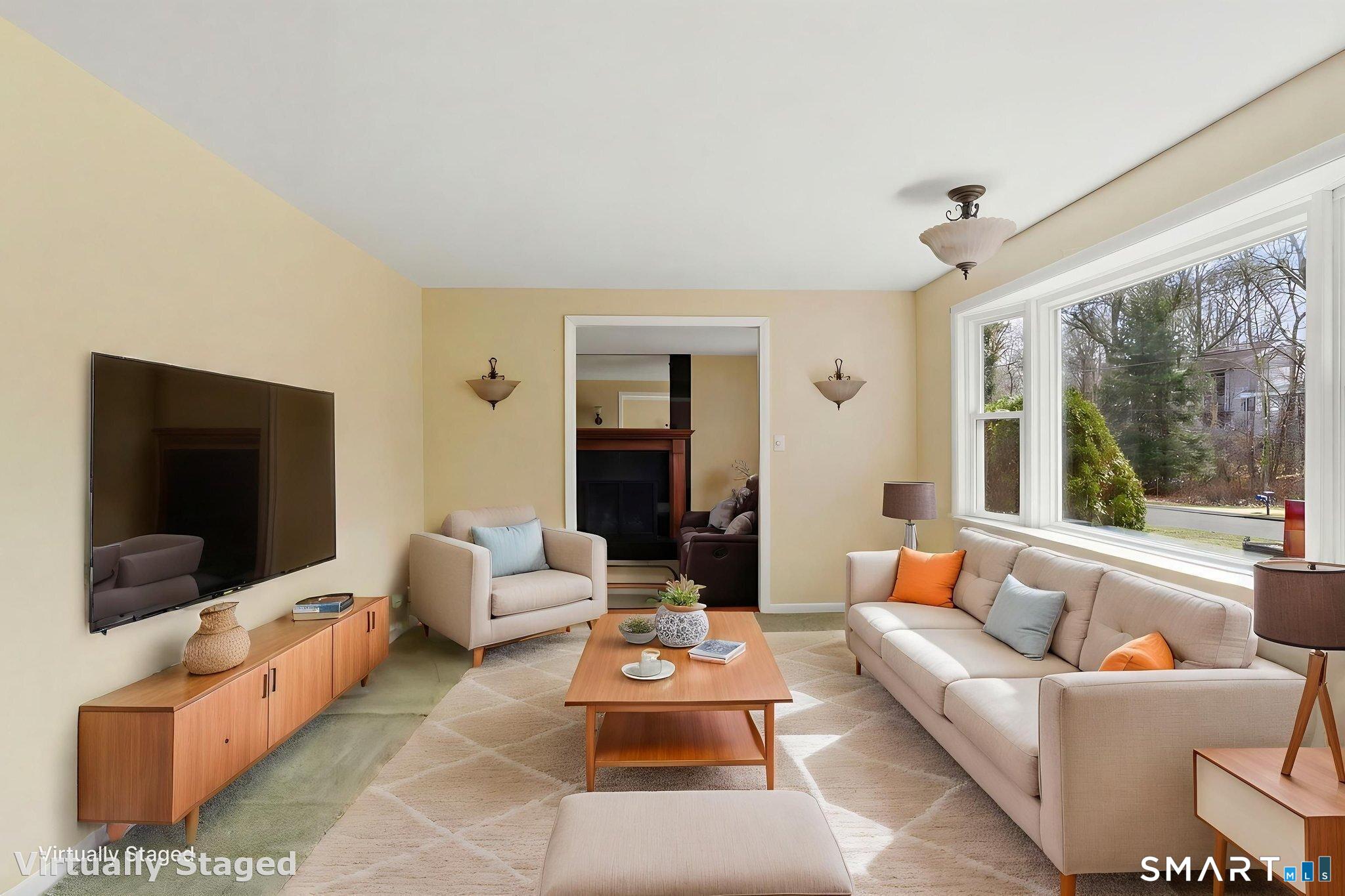 8 Gem Drive Ellington CT 06029