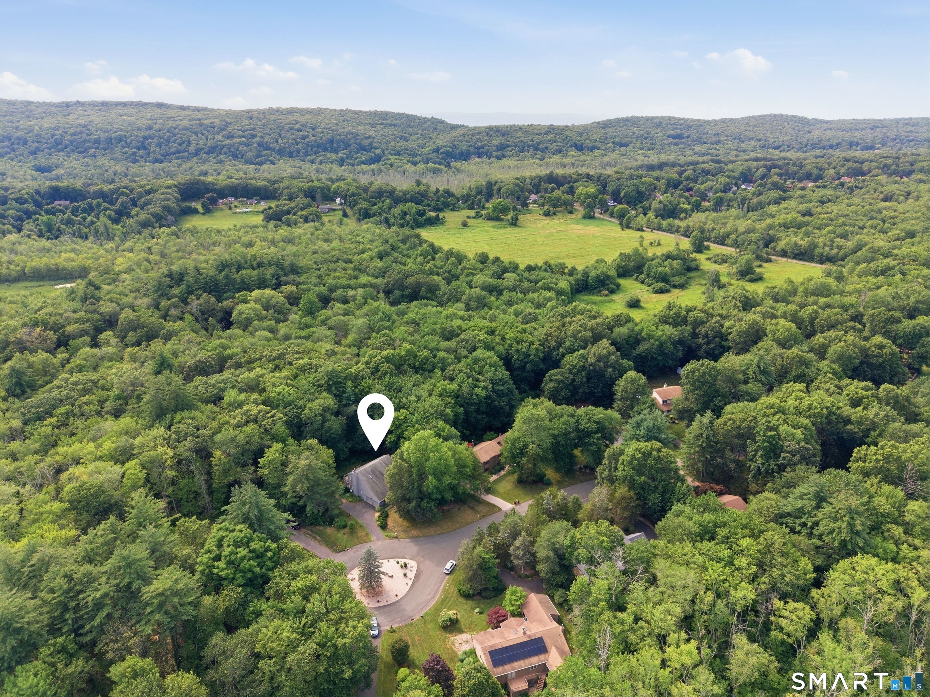 23 Walts Hill Bloomfield CT 06002