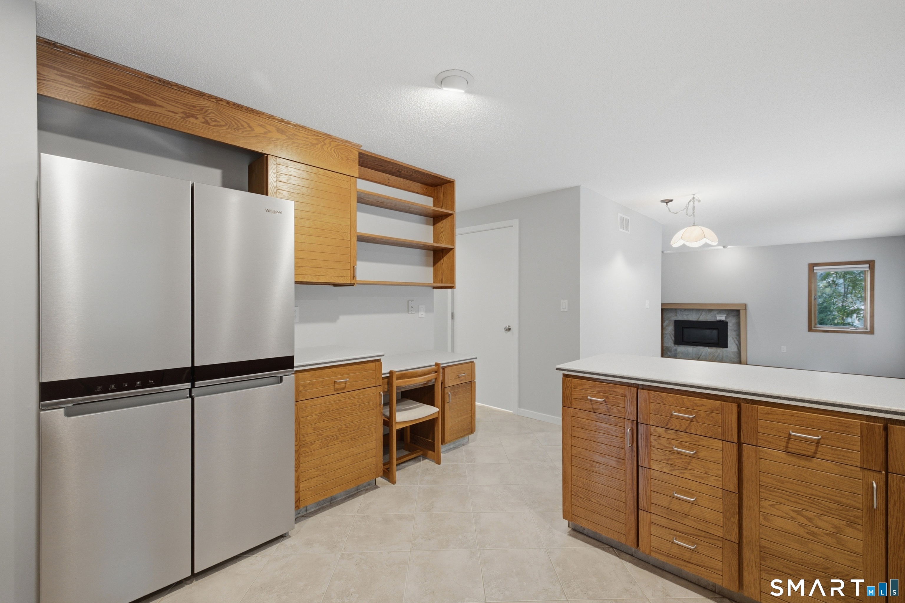 23 Walts Hill Bloomfield CT 06002