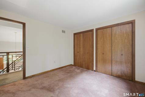 23 Walts Hill Bloomfield CT 06002