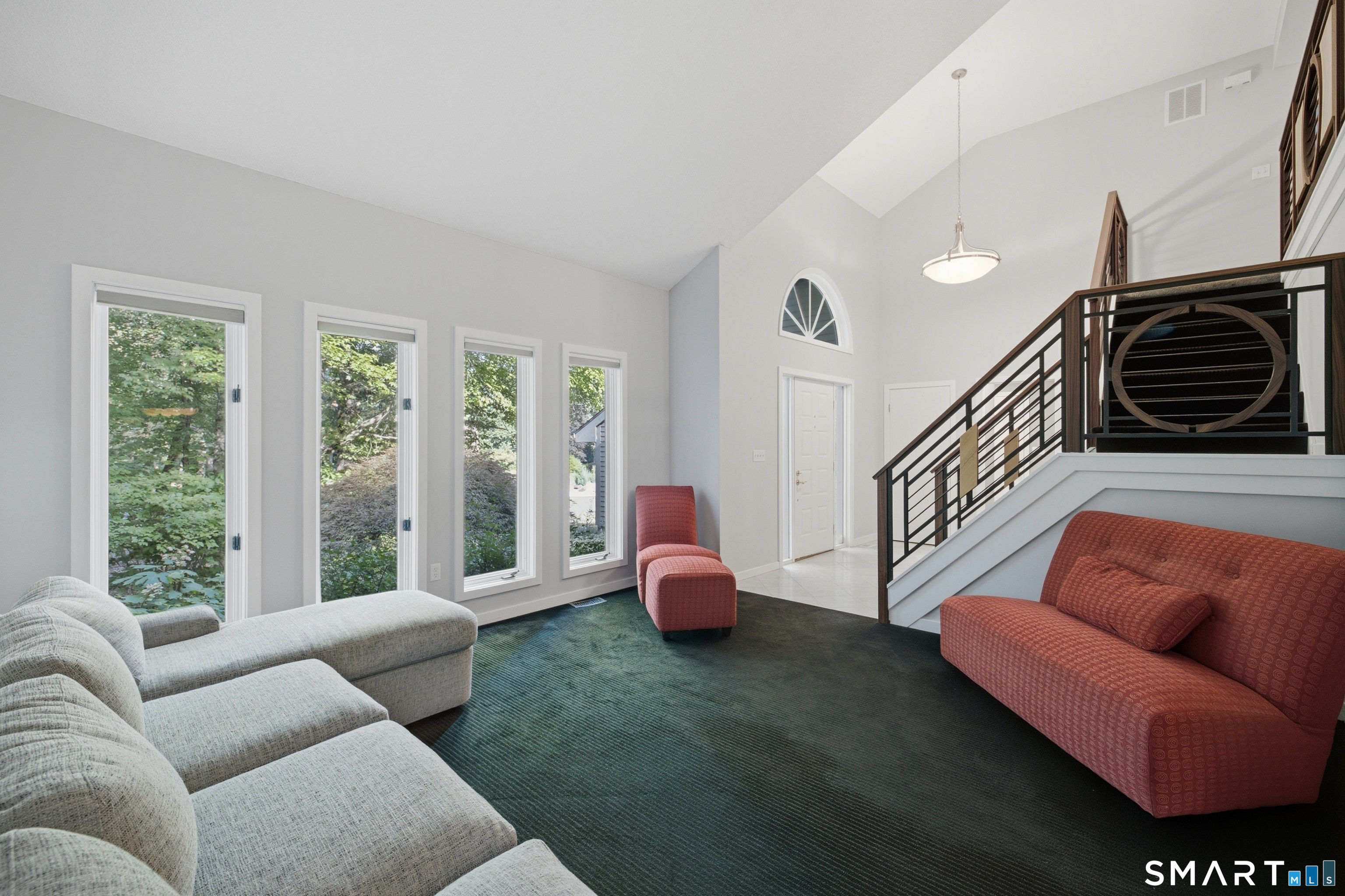 23 Walts Hill Bloomfield CT 06002