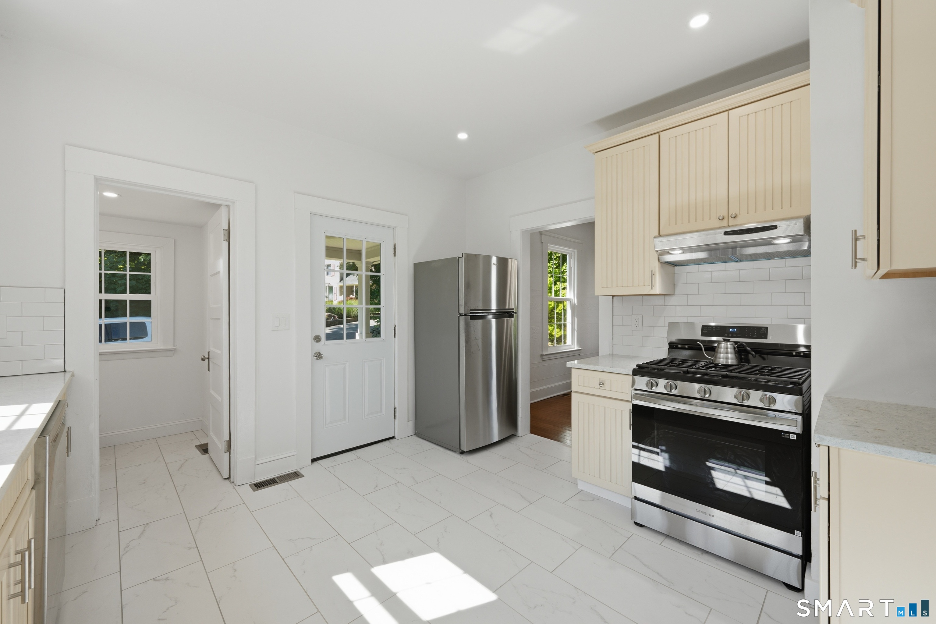 299 West Main Street Milford CT 06460