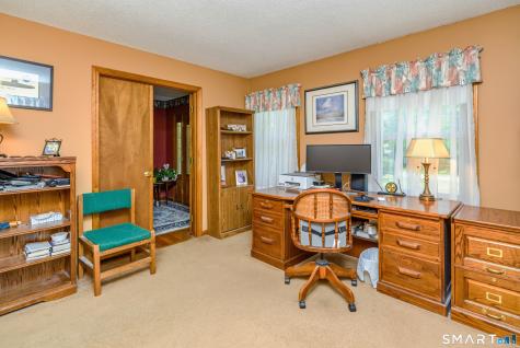 165 Pruett Place Montville CT 06370