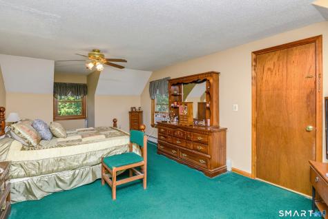 165 Pruett Place Montville CT 06370