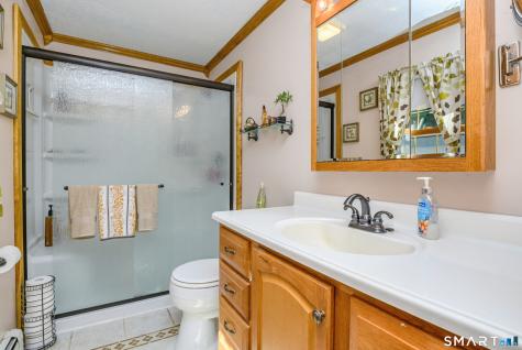 165 Pruett Place Montville CT 06370