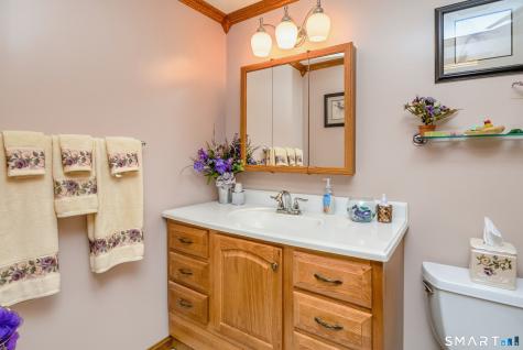 165 Pruett Place Montville CT 06370