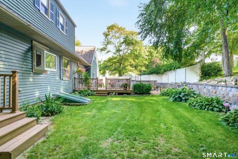 165 Pruett Place Montville CT 06370