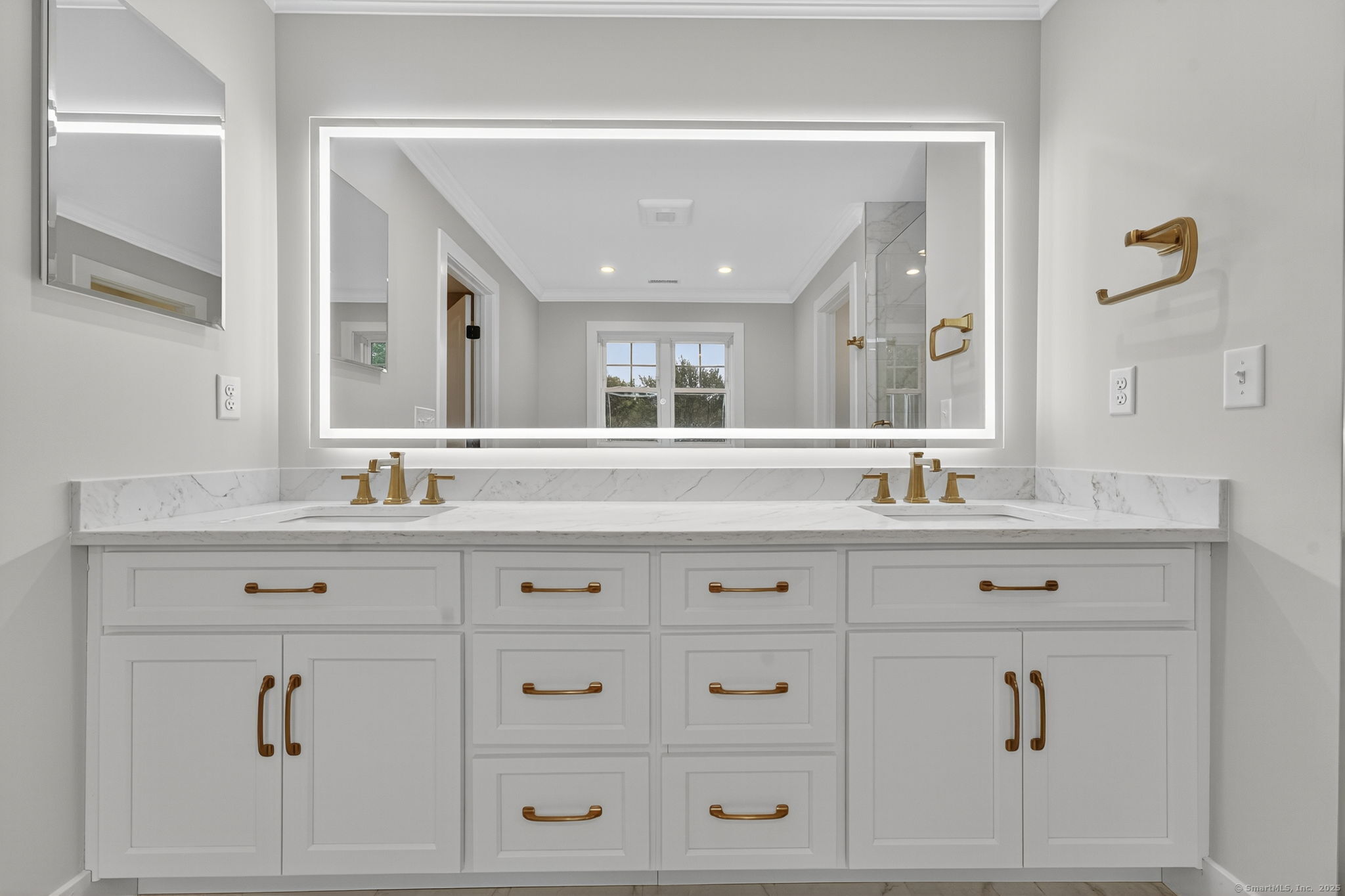 241 Old Farms Road Glastonbury CT 06073