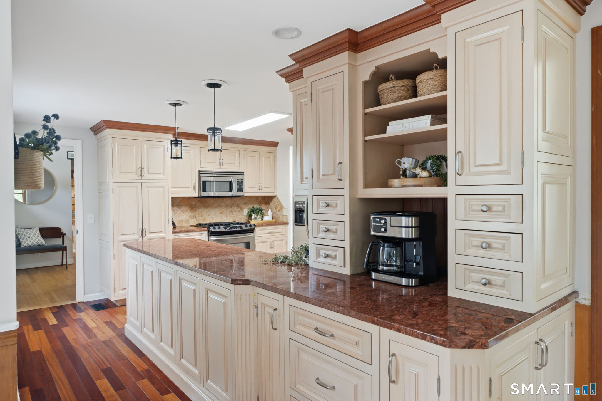 165 Woodpond Road West Hartford CT 06107
