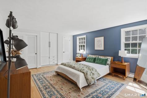 165 Woodpond Road West Hartford CT 06107