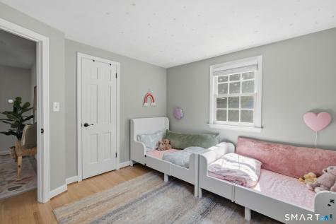 165 Woodpond Road West Hartford CT 06107