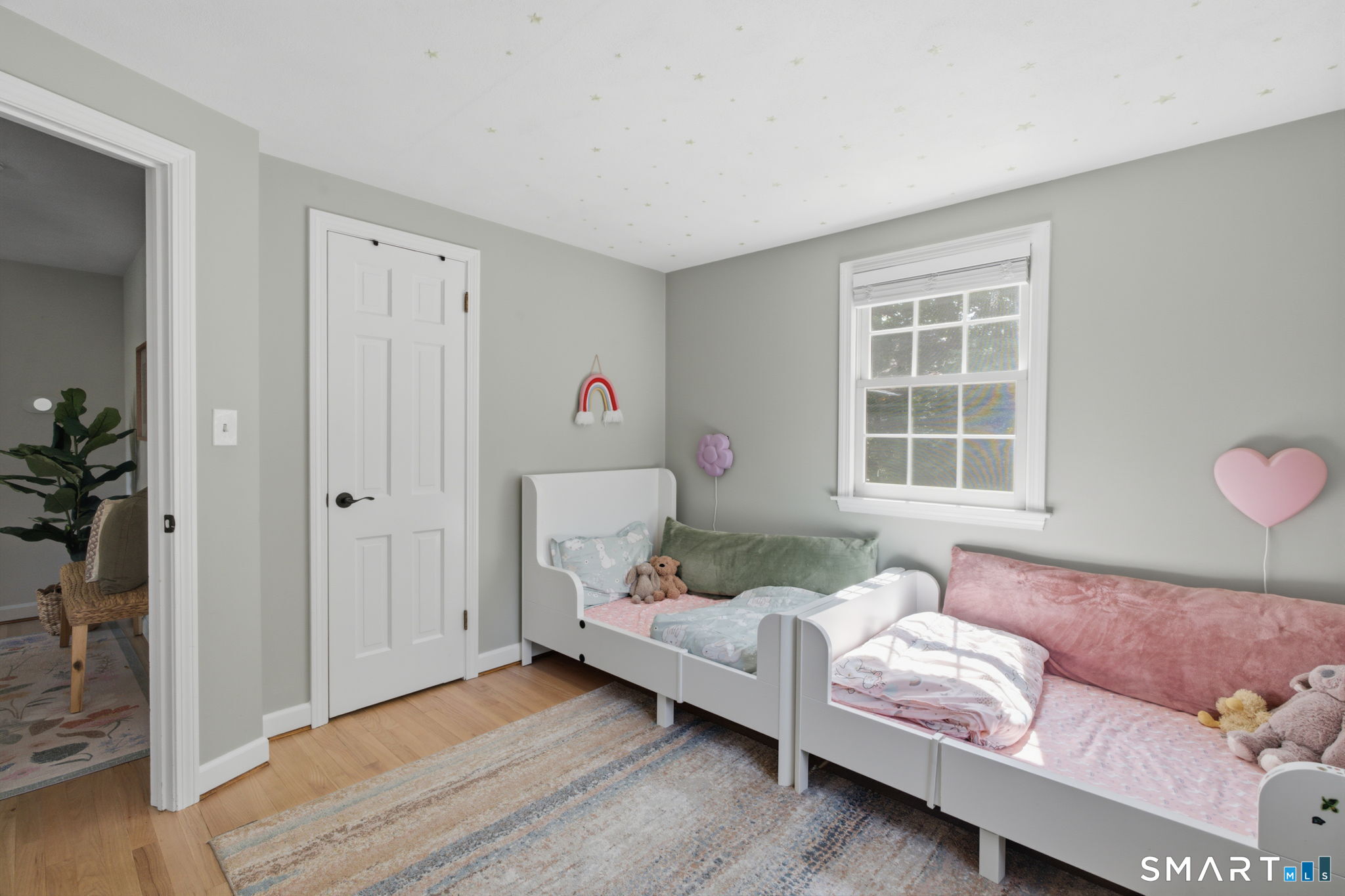 165 Woodpond Road West Hartford CT 06107