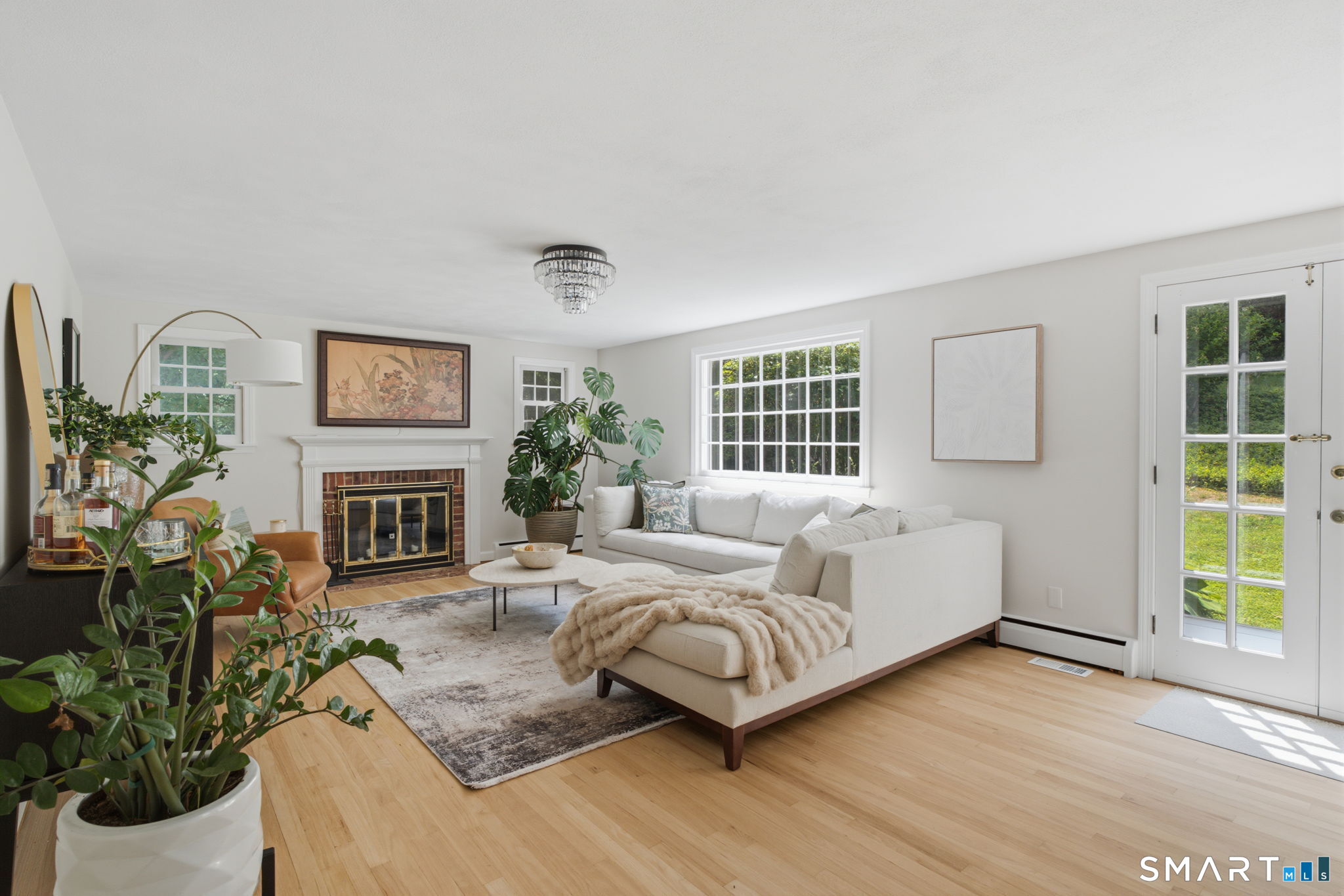 165 Woodpond Road West Hartford CT 06107