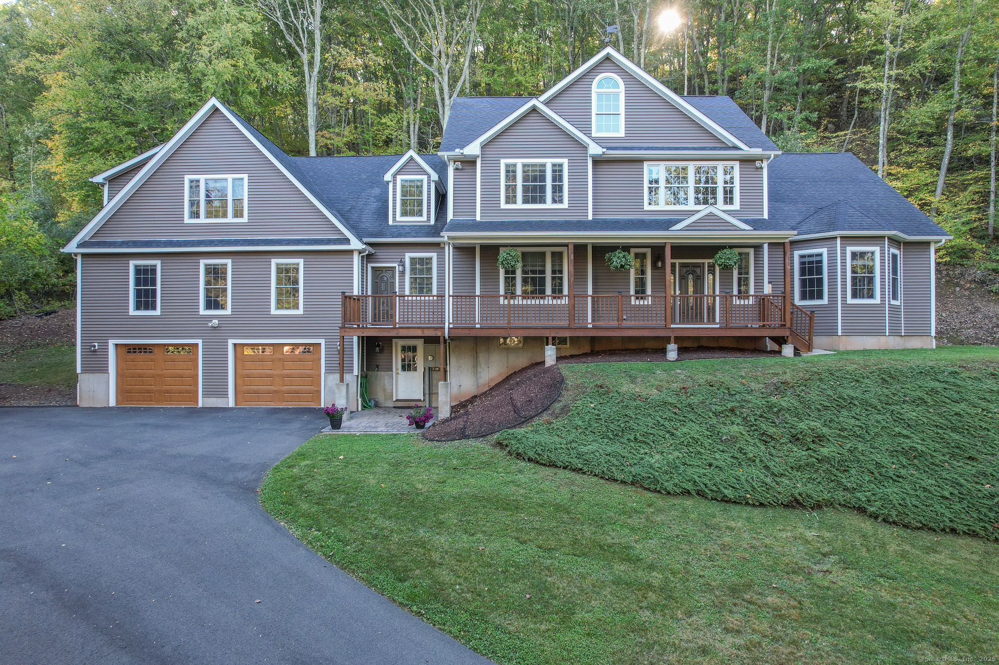 81 Warner Road East Haven CT 06473