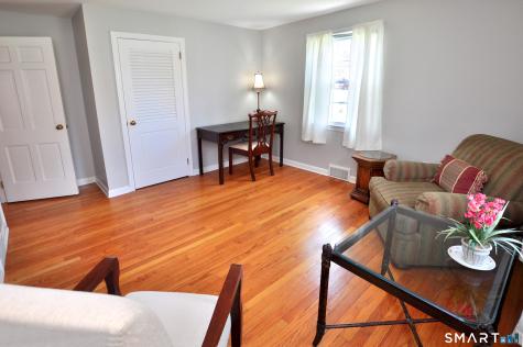 36 Pilgrim Drive Windsor CT 06095