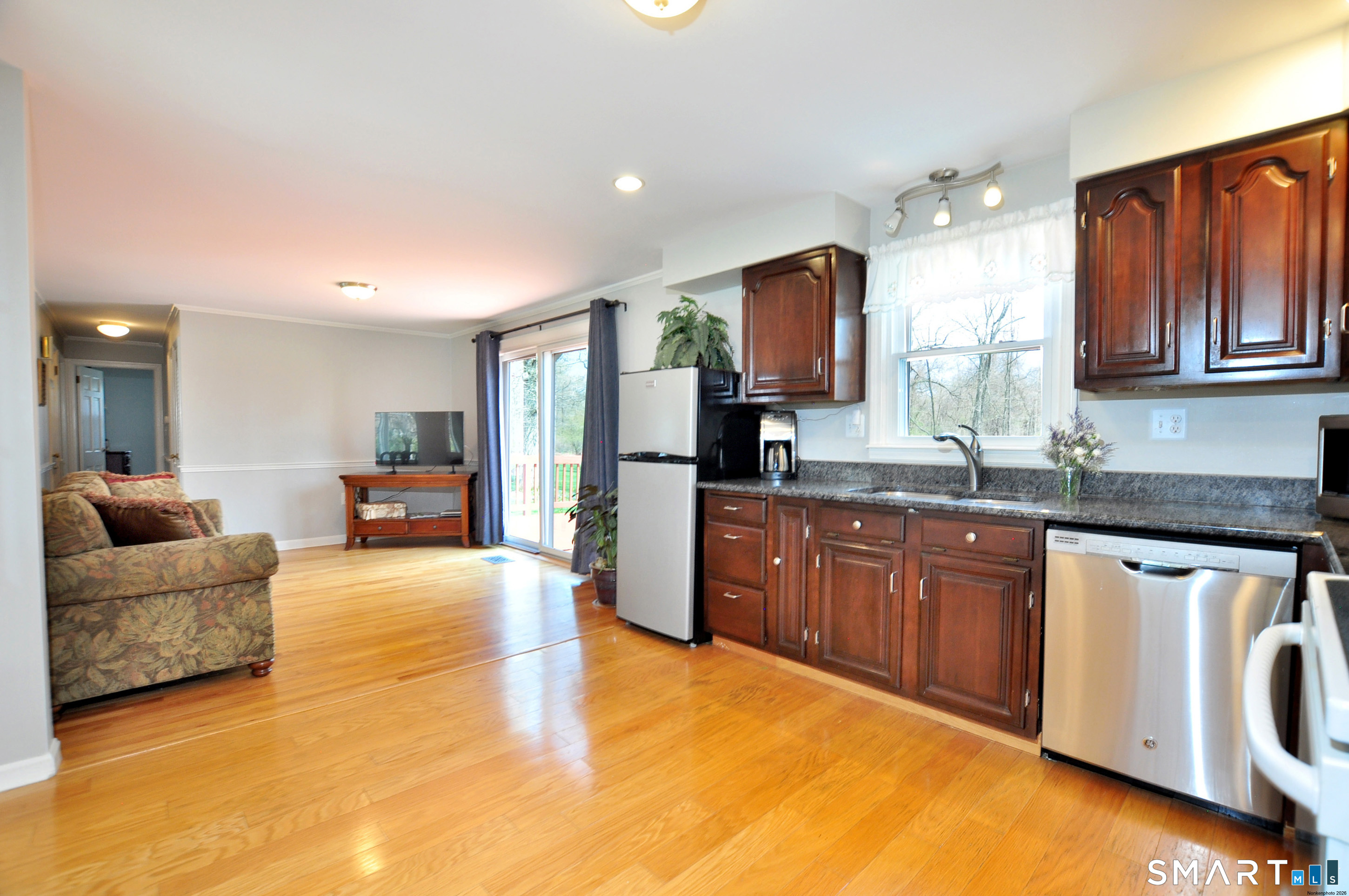 36 Pilgrim Drive Windsor CT 06095