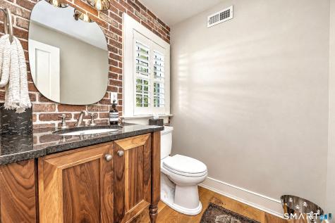 448 Pequot Avenue Fairfield CT 06890