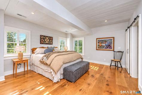 448 Pequot Avenue Fairfield CT 06890