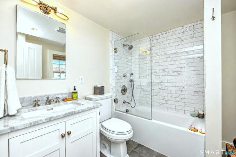 448 Pequot Avenue Fairfield CT 06890