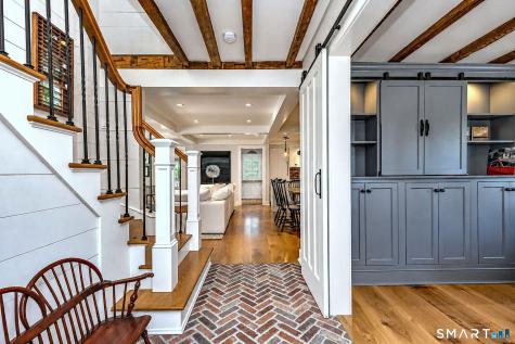 448 Pequot Avenue Fairfield CT 06890