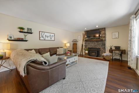 96 Farmingberry Drive Southington CT 06489