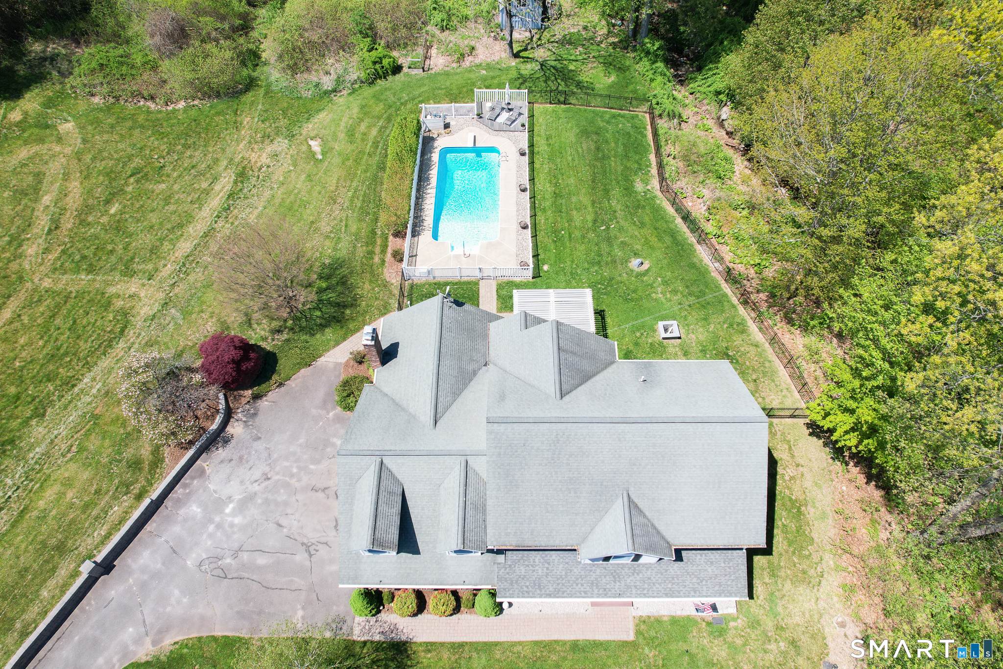 96 Farmingberry Drive Southington CT 06489