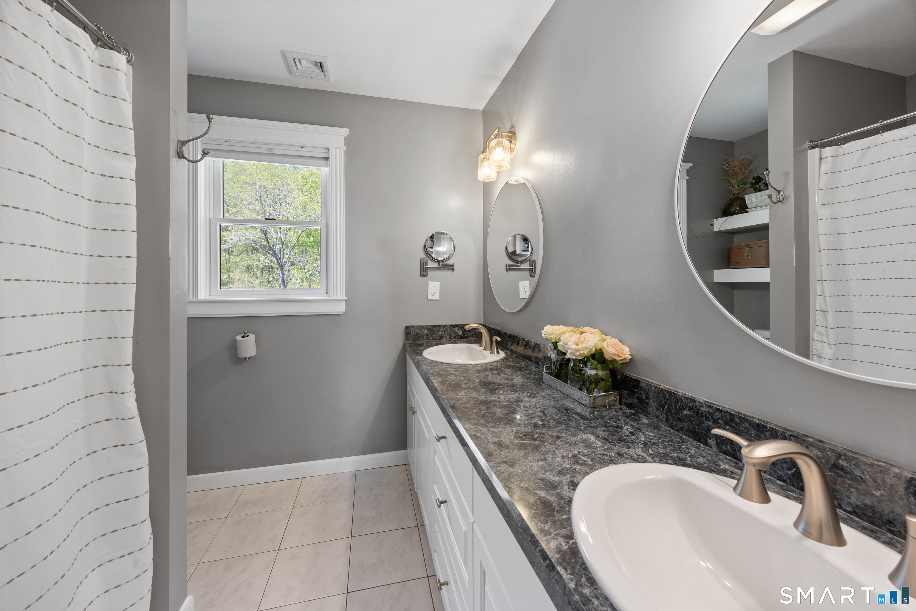96 Farmingberry Drive Southington CT 06489