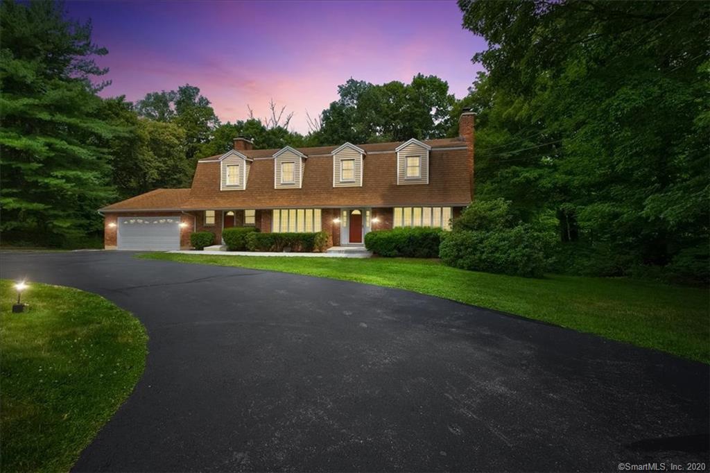 148 Central Road Middlebury CT 06762