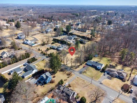 1.5 Bridge Lane Enfield CT 06082