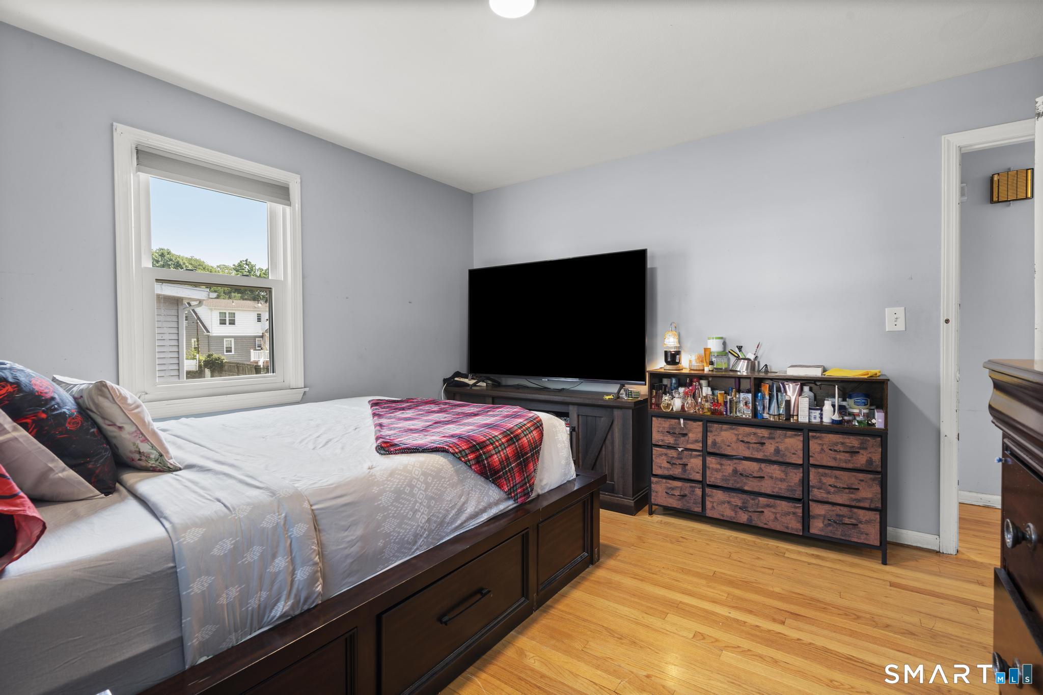 457 Vincellette Street Bridgeport CT 06606