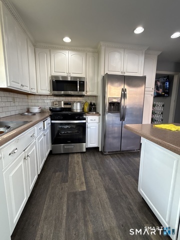 457 Vincellette Street Bridgeport CT 06606