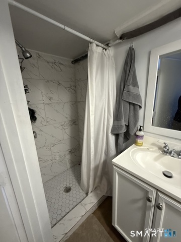 457 Vincellette Street Bridgeport CT 06606