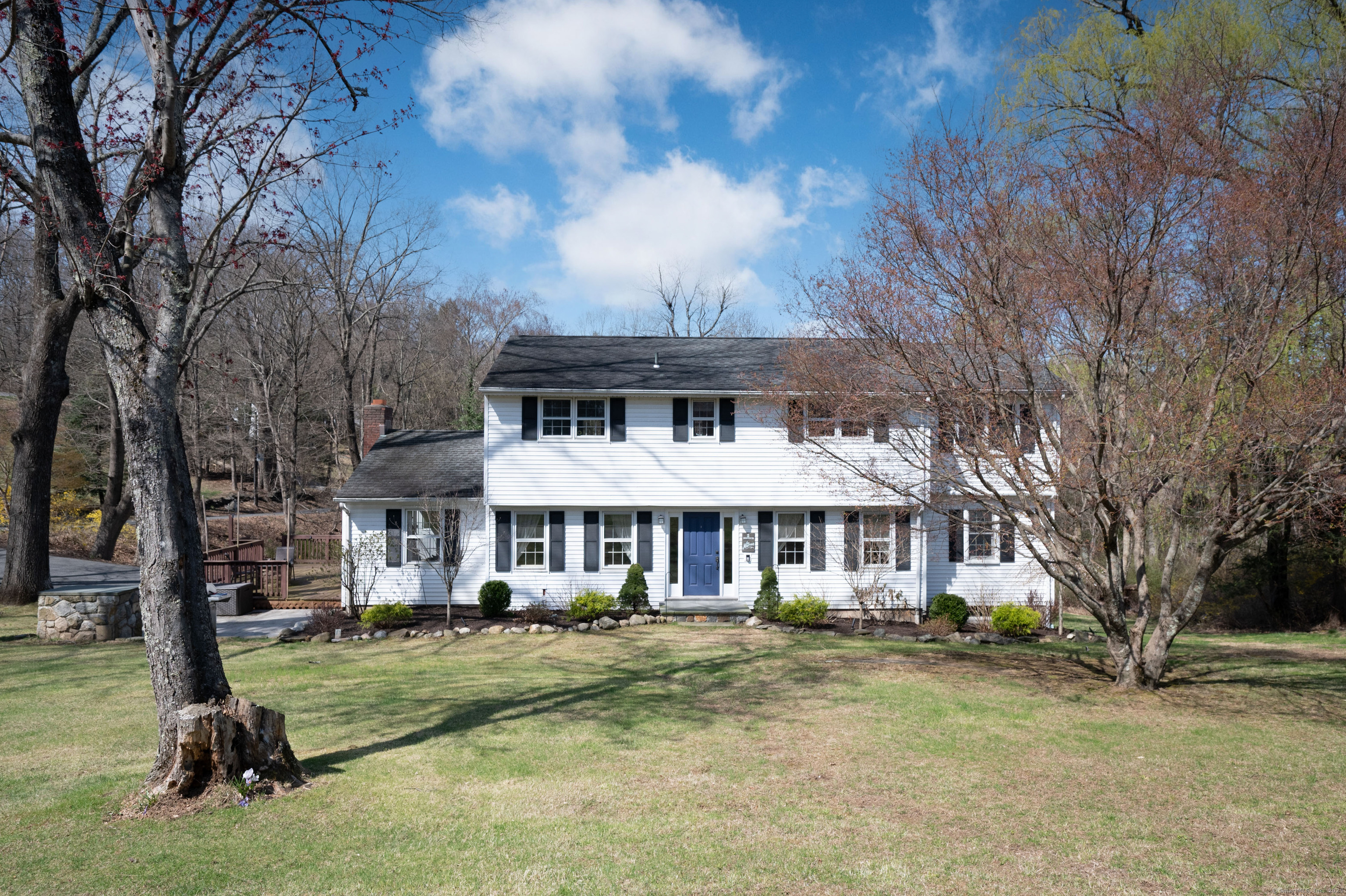 2 Greenview Road Brookfield CT 06804