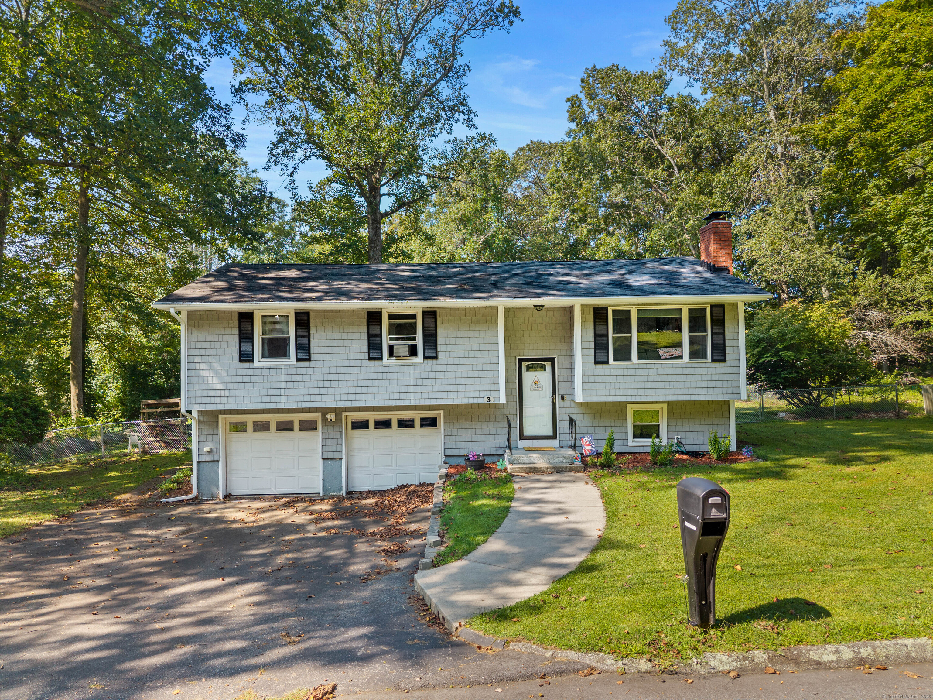 3 Parkwood Drive Ledyard CT 06335