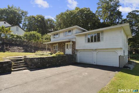 107 Bayview Circle Wolcott CT 06716