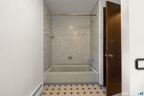 107 Bayview Circle Wolcott CT 06716