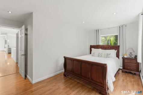 72 Old Meadow Plain Road Simsbury CT 06089
