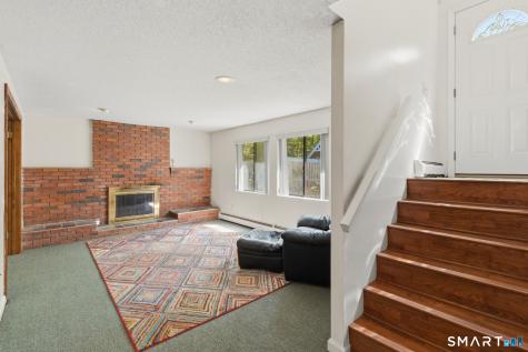 72 Old Meadow Plain Road Simsbury CT 06089