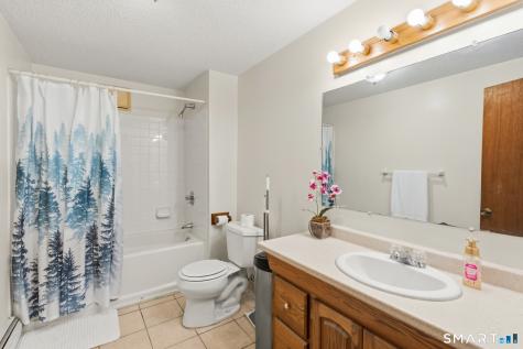 72 Old Meadow Plain Road Simsbury CT 06089