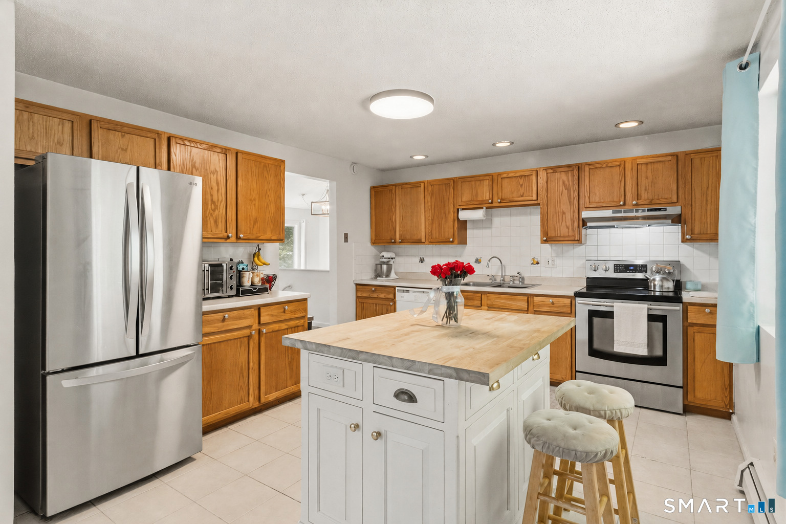 72 Old Meadow Plain Road Simsbury CT 06089