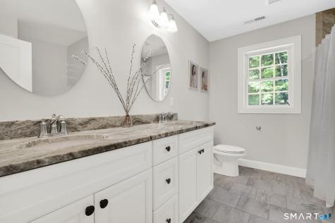3 Windmill Lane Canton CT 06019