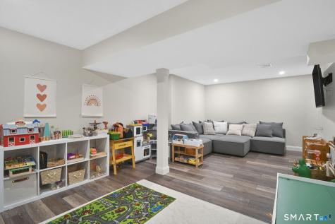3 Windmill Lane Canton CT 06019